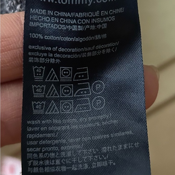 Tommy Hilfiger Men’s Sweater - Picture 11 of 16